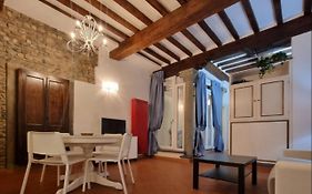 Borgo Allegri Apartment